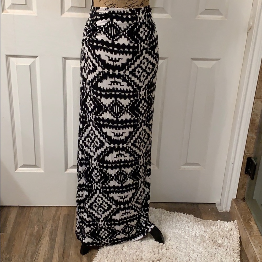Maxi skirt